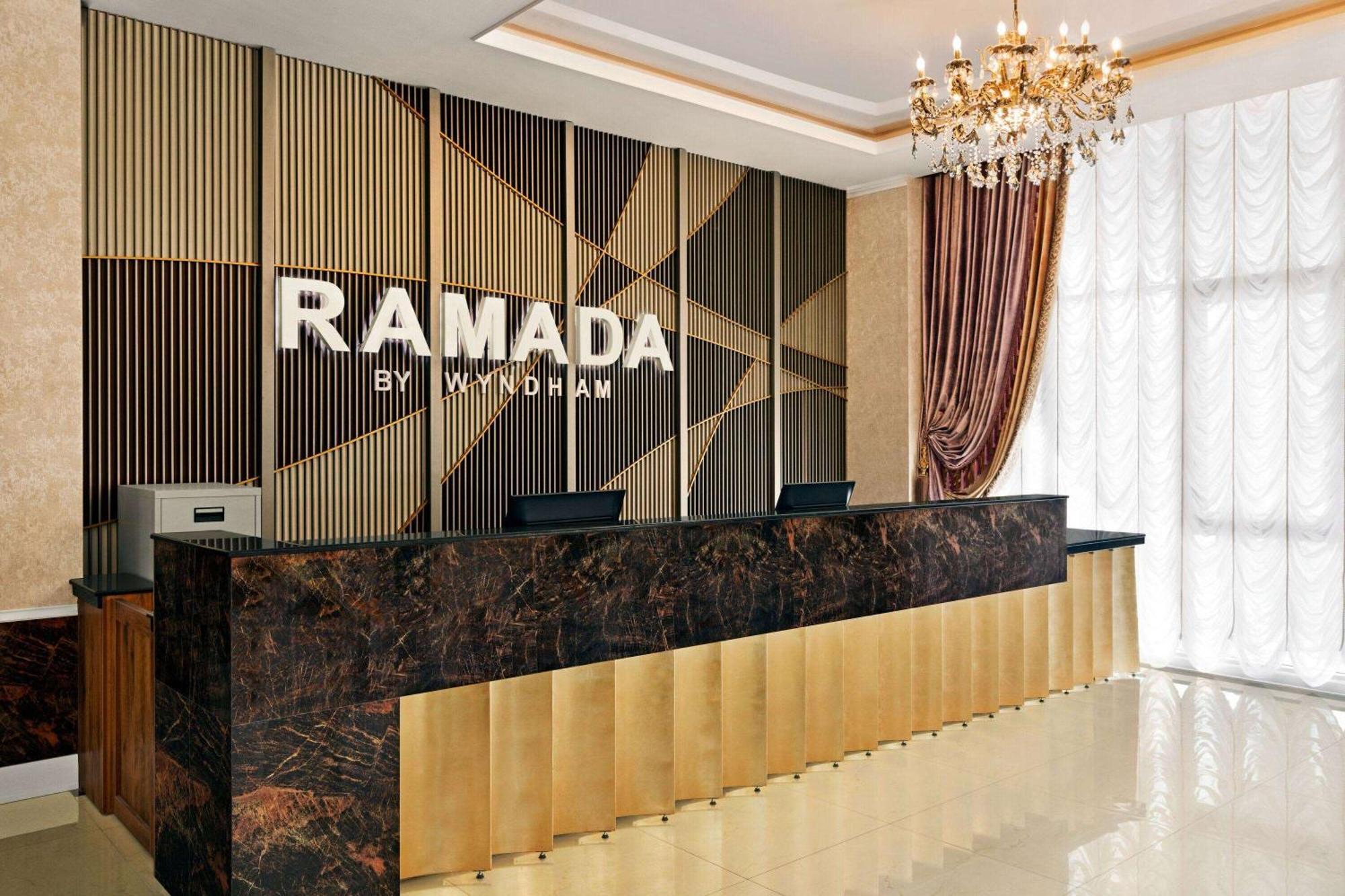 Ramada By Wyndham Shymkent酒店 外观 照片